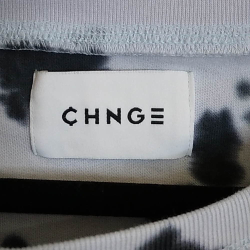 CHNGE Butterfly Oversized Blue Tie Dye T-shirt Dress - Picture 5 of 9